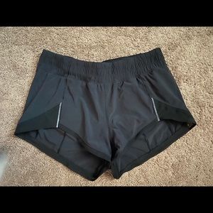 Lululemon Hottie Hot Shorts